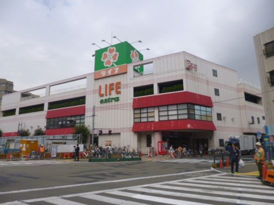 ライフ千川駅前店の画像