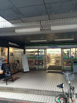 ファミリーマート 古川橋駅前店の画像