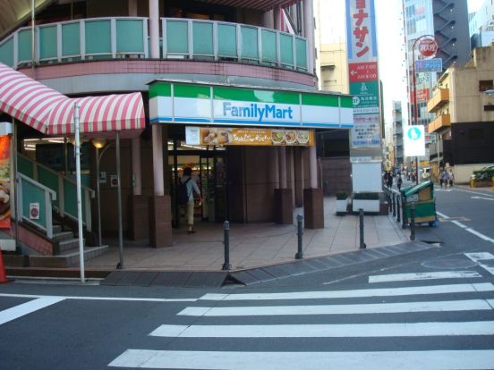 ファミリーマート東池袋セイコービル店の画像