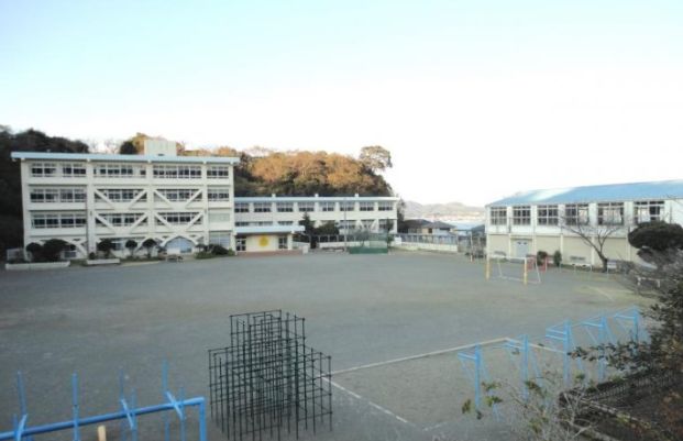 三浦市立南下浦小学校の画像