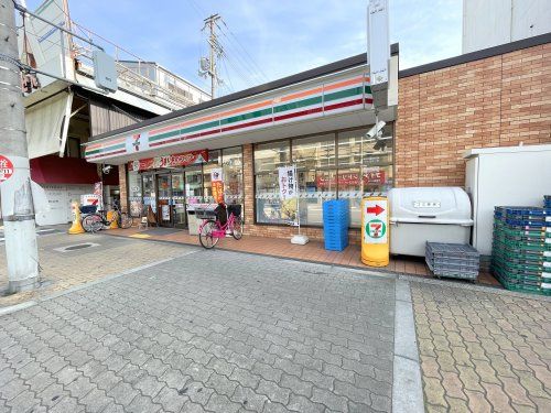 セブンイレブン　大阪三泉市場通店の画像