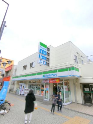 ファミリーマート　築港店の画像