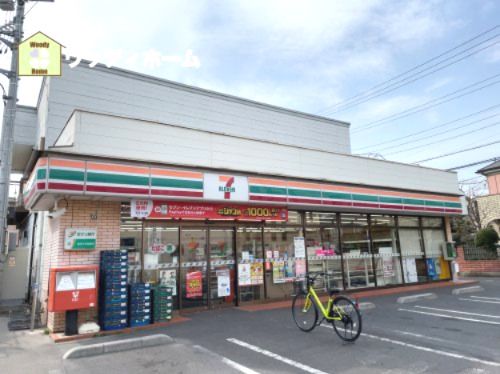 セブンイレブン 草加苗塚町店の画像