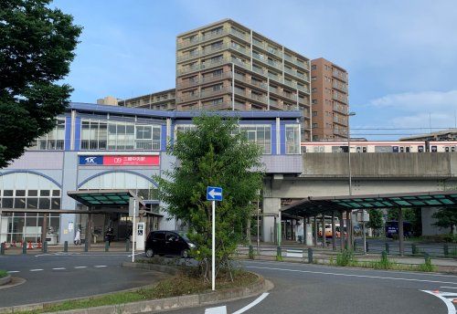 三郷中央駅の画像