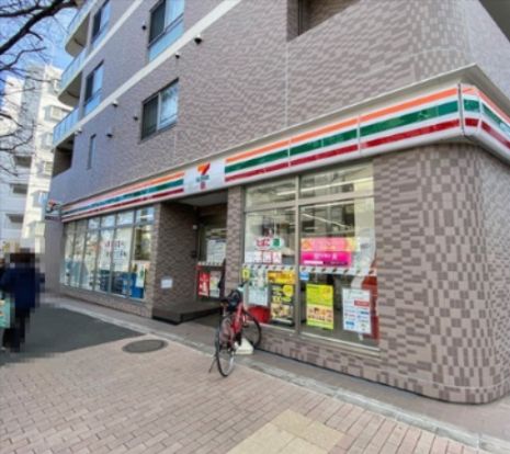 セブンイレブン 中野新井１丁目店の画像