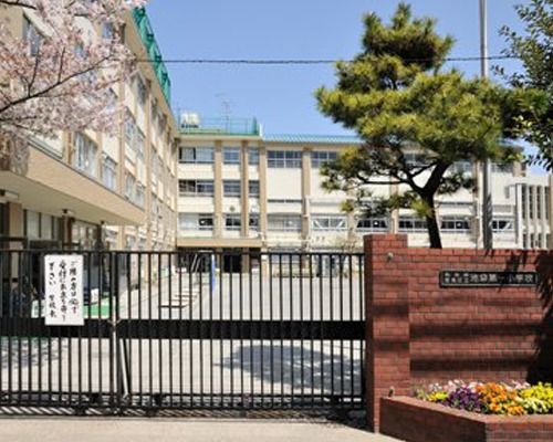 豊島区立池袋第一小学校の画像