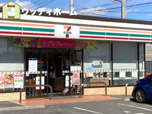 セブンイレブン 越谷レイクタウン5丁目店の画像