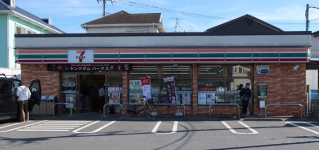 セブンイレブン 横須賀林1丁目店の画像