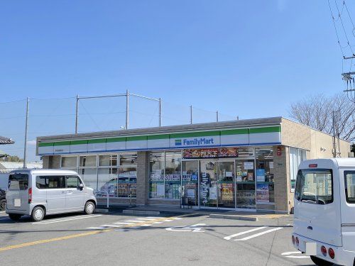 ファミリーマート 岸和田畑町店の画像