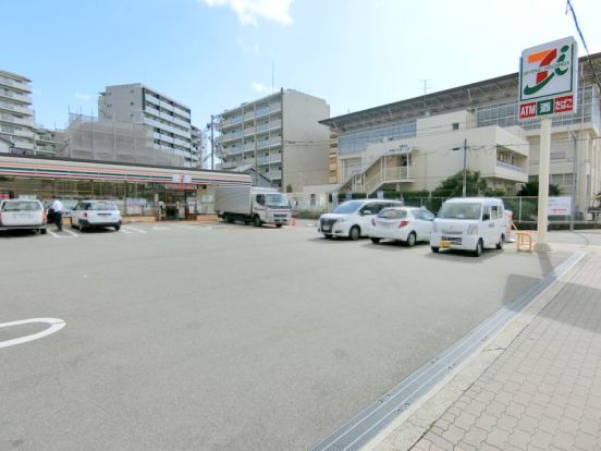 セブンイレブン　西淀川税務署前店の画像