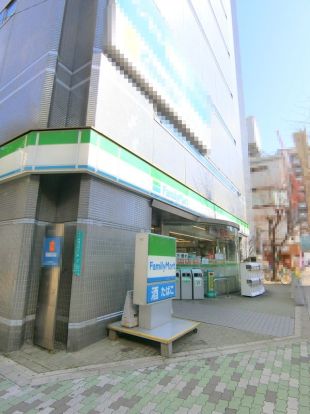 ファミリーマート　弁天町駅前店の画像