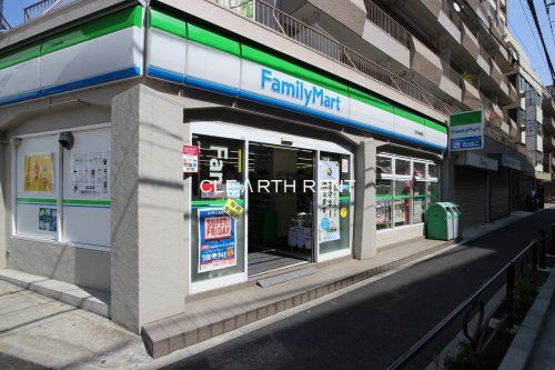 ファミリーマート 文京本郷店の画像