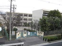 富田林市立久野喜台小学校の画像