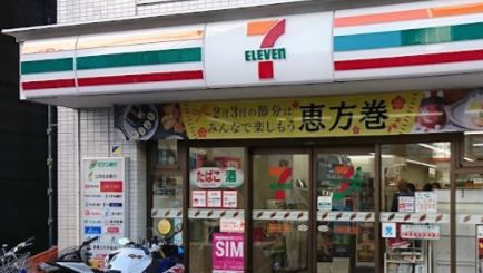 セブンイレブン 新宿大久保1丁目店の画像