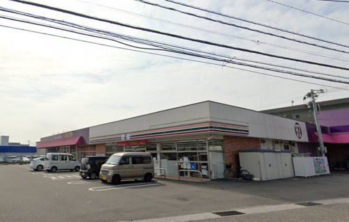 セブンイレブン 宮崎月見ケ丘2丁目店の画像