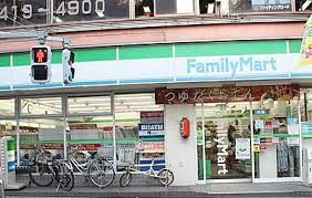 ファミリーマート 太子堂三丁目店の画像