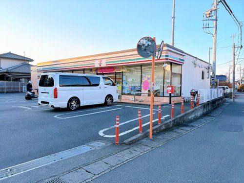 セブンイレブン 三島大場駅前店の画像