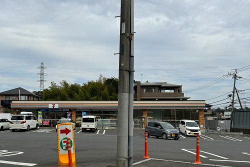 セブンイレブン松戸大橋十字路店の画像