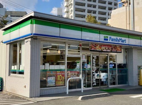 ファミリーマート 品川平塚店の画像