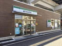 ファミリーマート 流山セントラルパーク駅前店の画像