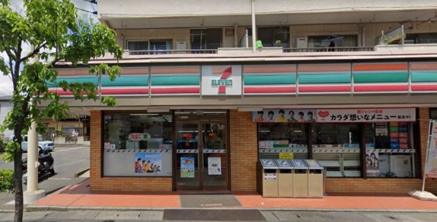 セブンイレブン 富浜店の画像