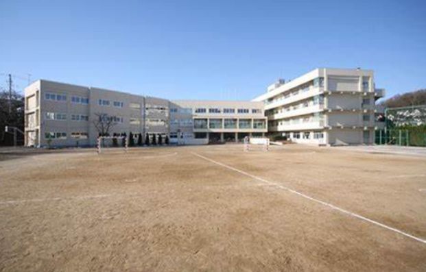 町田市立真光寺中学校の画像