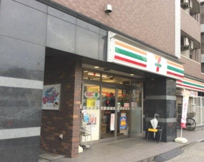 セブンイレブン 北品川八ッ山通り店の画像