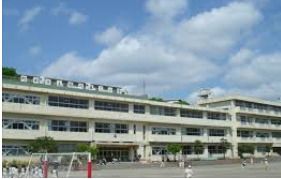 鶴川第三小学校の画像