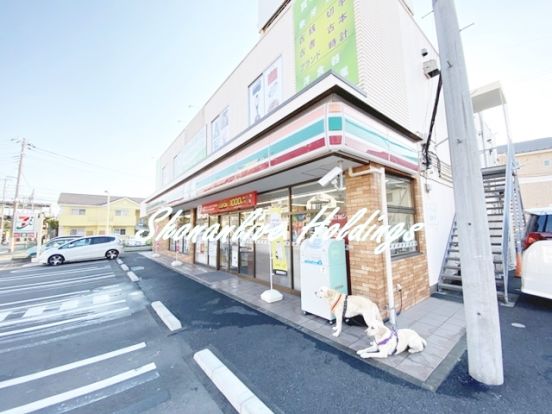 セブンイレブン 横須賀三春町5丁目店の画像