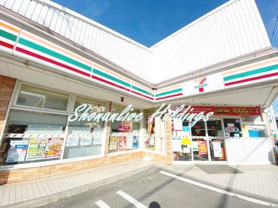 セブンイレブン 横須賀野比店の画像