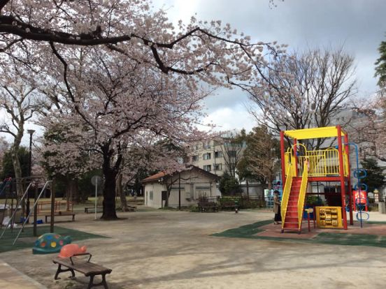 亀塚公園の画像