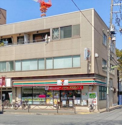 セブンイレブン 世田谷上北沢店の画像