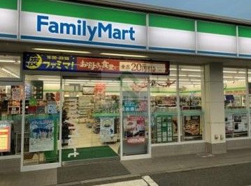 ファミリーマート 石神井台七丁目店の画像