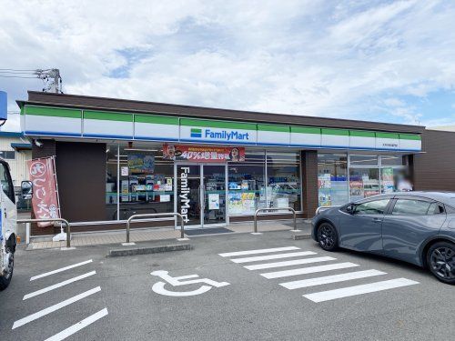 ファミリーマート 大井川利右衛門店の画像