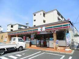 セブンイレブン 足立大谷田4丁目店の画像