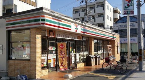 セブンイレブン 阪急下新庄駅前店の画像