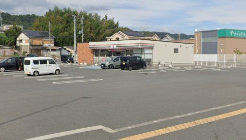 セブンイレブン 和歌山直川店の画像