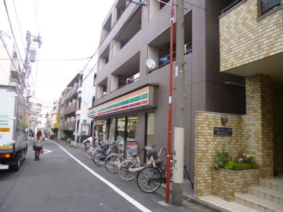 セブンイレブン池袋本町店の画像