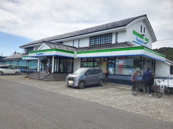 ファミリーマート土佐市宇佐店の画像