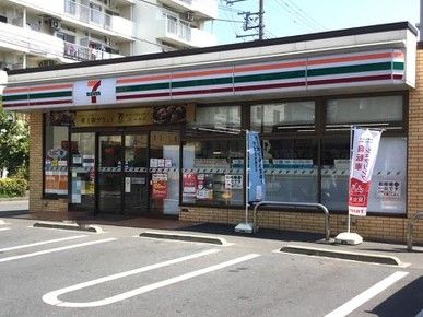 セブンイレブン 川崎二子6丁目店の画像