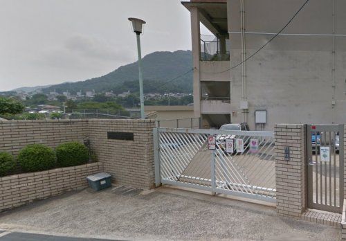 広島市立亀山小学校の画像