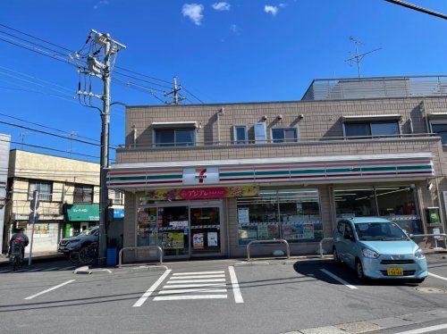 セブンイレブン柏関場町店の画像