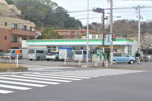 ファミリーマート 油屋横浜八景島店の画像