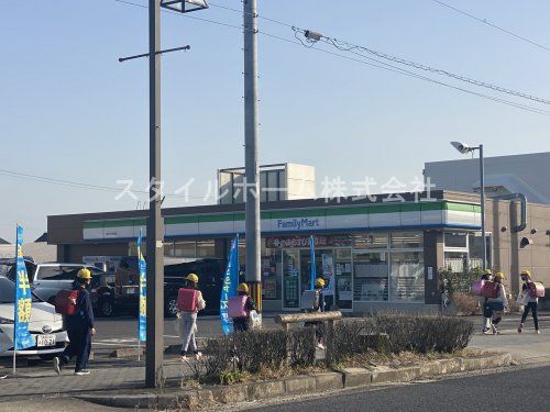 ファミリーマート 豊田大林町店の画像