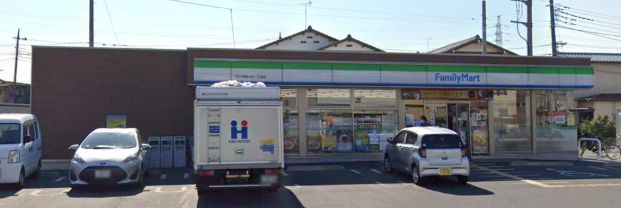 ファミリーマート 川口南鳩ヶ谷一丁目店の画像