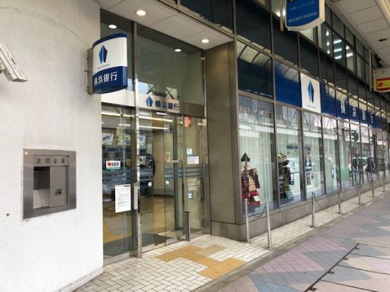 横浜銀行衣笠支店の画像