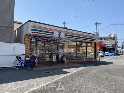 セブンイレブン 堺大浜中町3丁店の画像