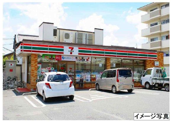 セブンイレブン　生駒壱分町店の画像