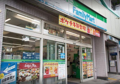 ファミリーマート 本駒込二丁目店の画像