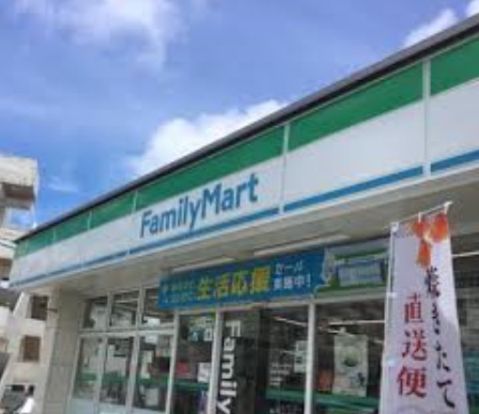 沖縄ファミリーマート 長田沖大前店の画像